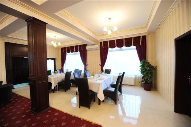 Hotel Mondial - Baia Zewnętrze zdjęcie