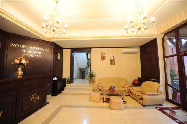 Hotel Mondial - Baia Zewnętrze zdjęcie
